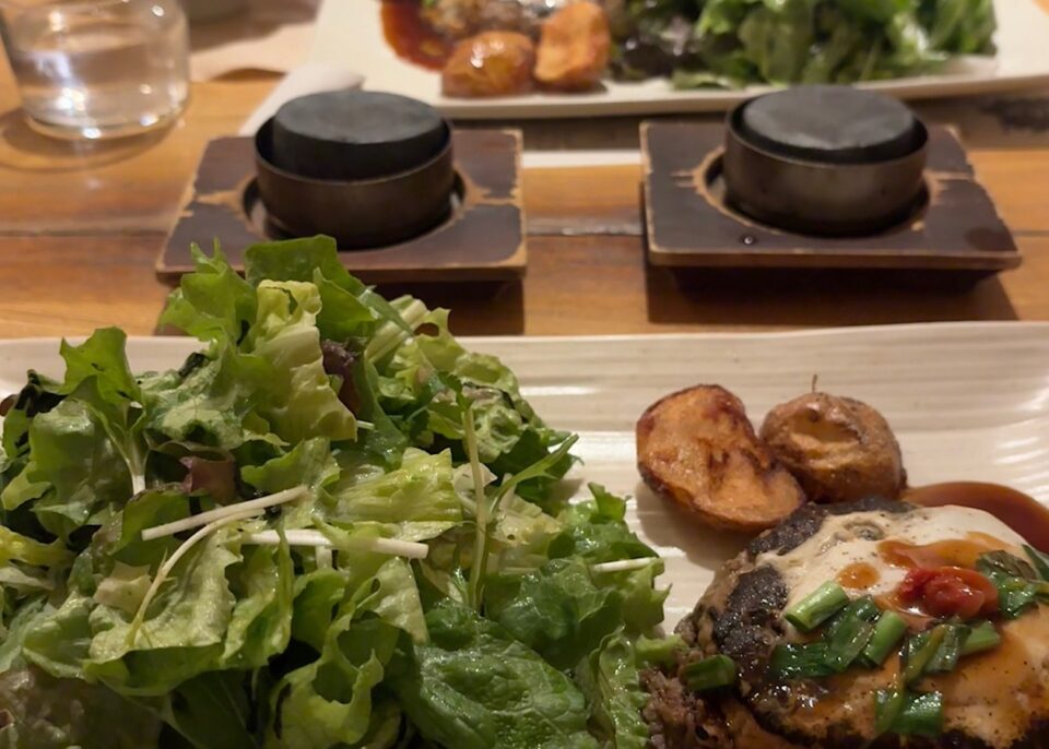 札幌ノースコンチネントのハンバーグランチ